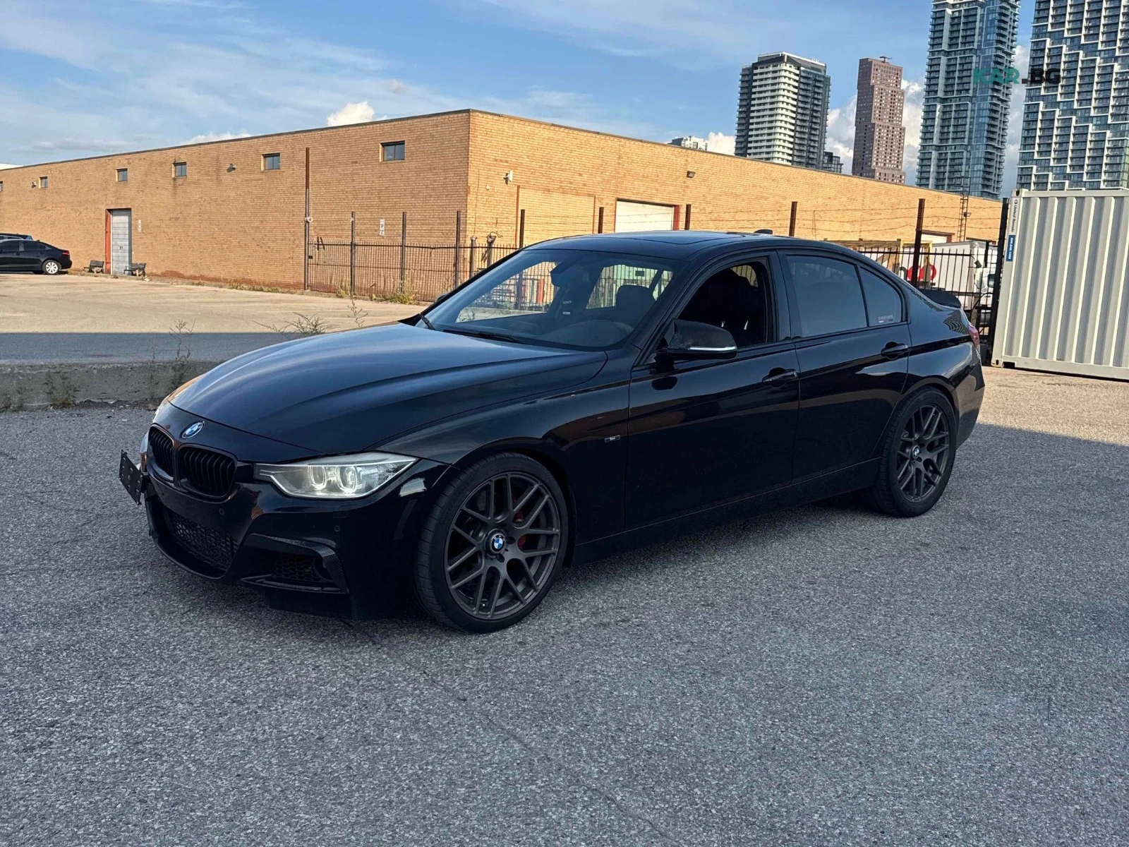 BMW 335 RWD Автокредит Цена до България