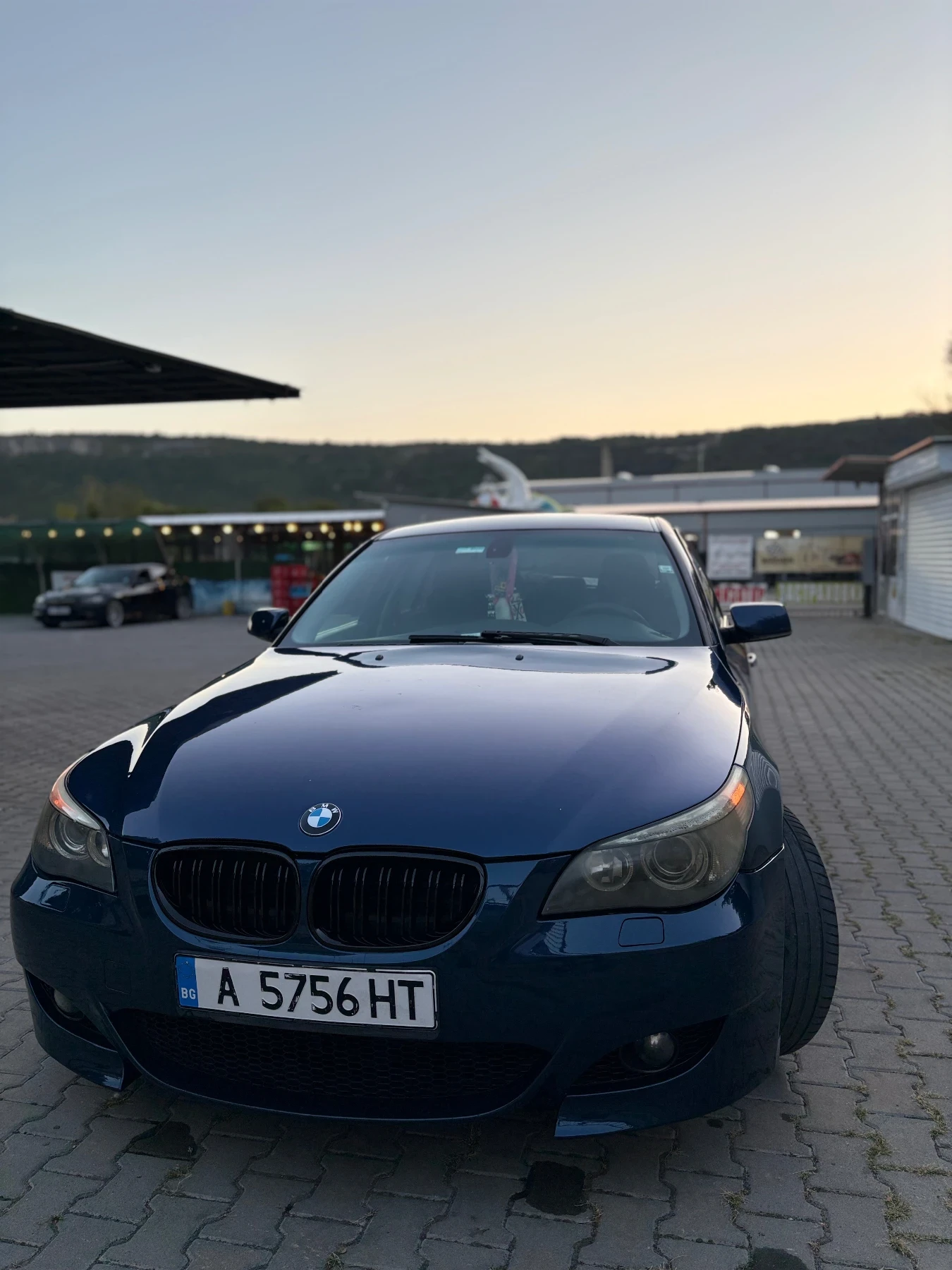 BMW 530, снимка 3 - Автомобили и джипове - 56026045