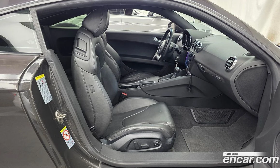 Audi Tt Coupe 2.0 TFSI Quattro 8J, снимка 9 - Автомобили и джипове - 56122118