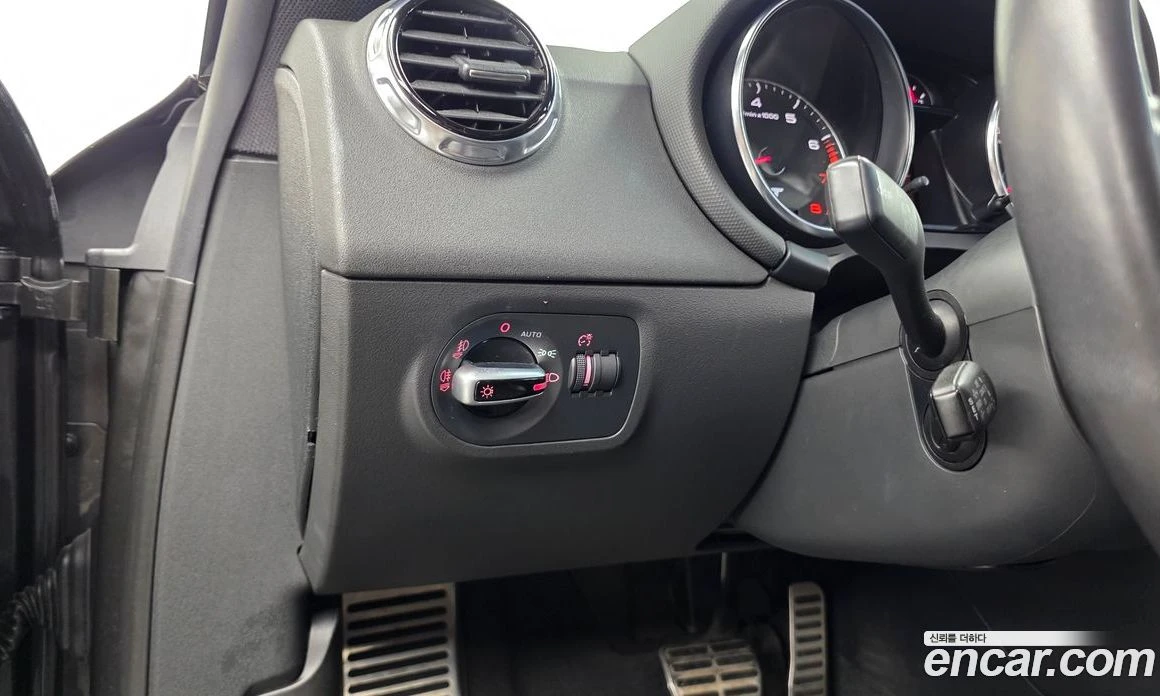Audi Tt Coupe 2.0 TFSI Quattro 8J, снимка 15 - Автомобили и джипове - 56122118