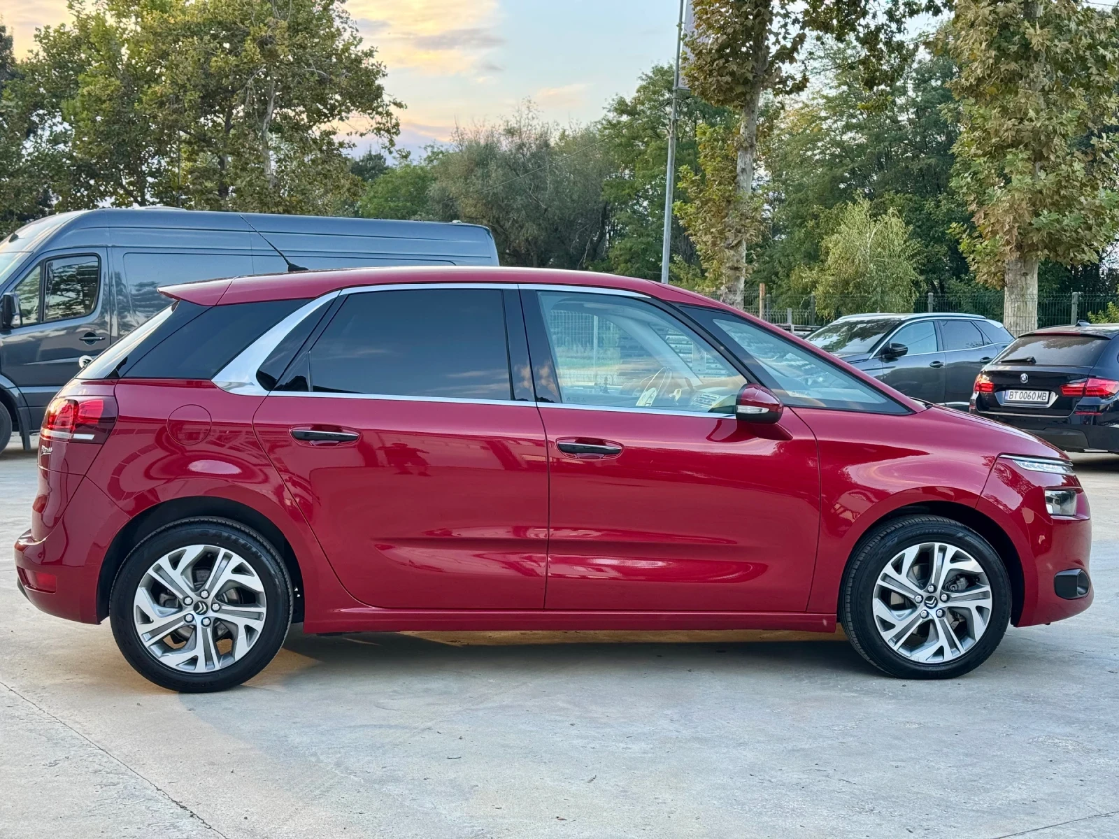 Citroen C4 Picasso * EXECLUSIVE* 1.6HDI* AUTO* FULL* TOP* , снимка 6 - Автомобили и джипове - 56230390