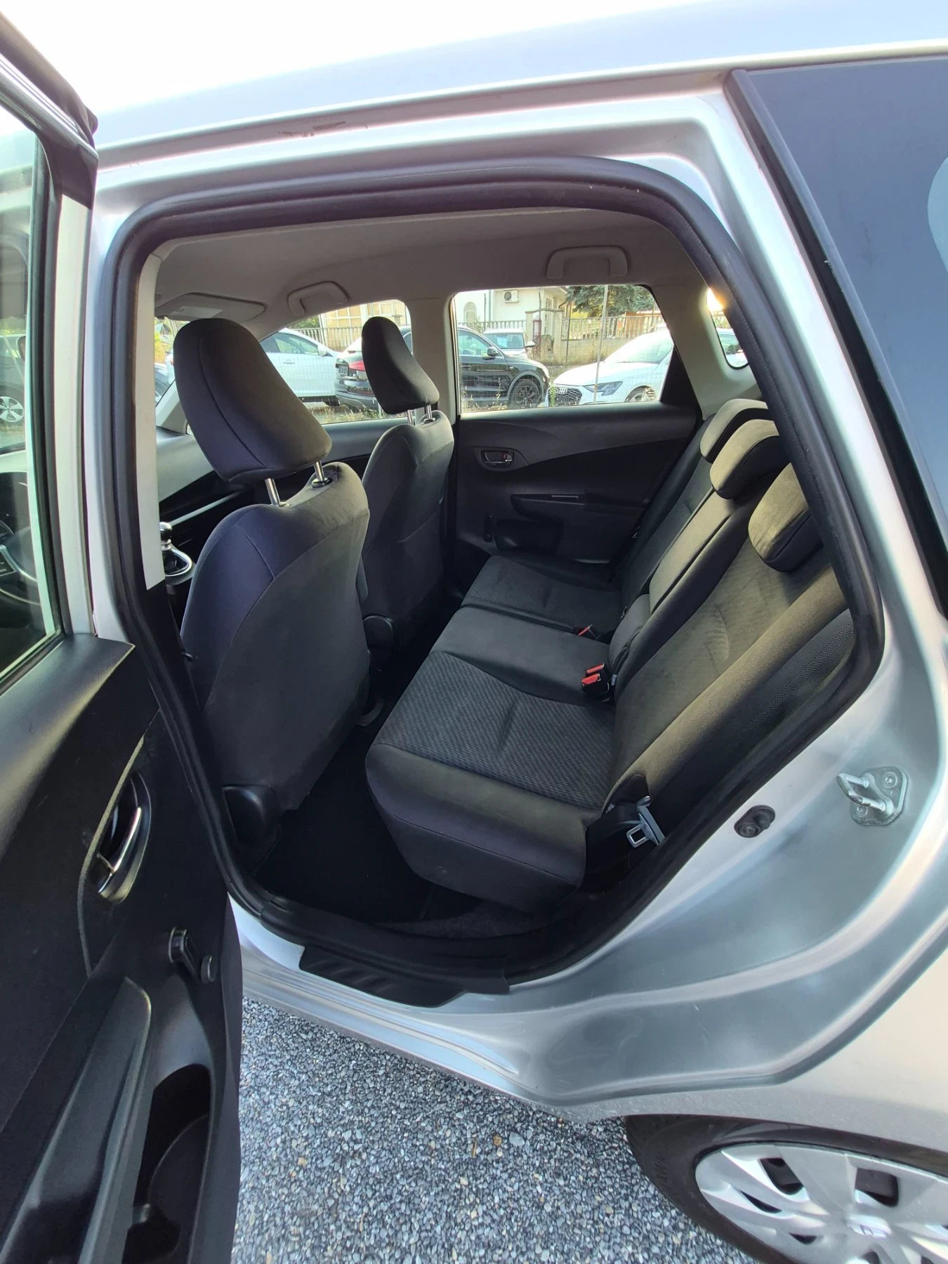 Toyota Verso S 1.4 D4d Evro 5, снимка 9 - Автомобили и джипове - 56259371