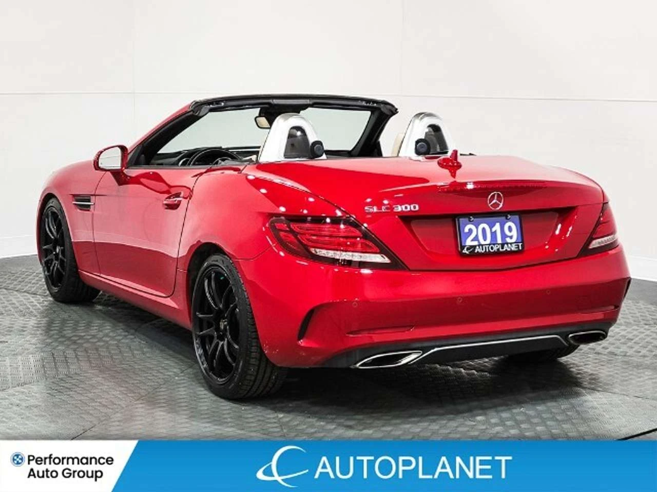 Mercedes-Benz SLC 300, Navi, Back Up Cam, Harman/Kardon Sound! | Mobile.bg � ����������� 6