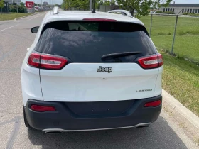 Jeep Cherokee * Limited * CARFAX * ПОДГРЕВИ * ПАНО * KEYLESS * , снимка 17