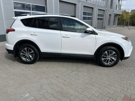 Toyota Rav4 XLE , снимка 3