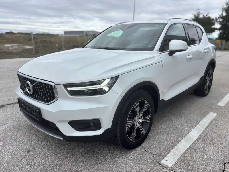 Volvo XC40 XC40, 2.0 AWD, T5, Inscription, снимка 4 - Автомобили и джипове - 51990322
