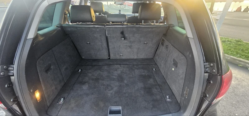 VW Touareg, снимка 13 - Автомобили и джипове - 52513814
