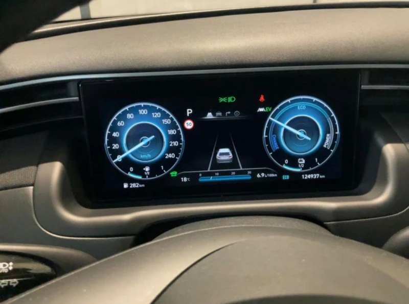 Hyundai Tucson 1.6 HYBRID Лизинг през Уникредит по 275  на месец, снимка 7 - Автомобили и джипове - 53240011