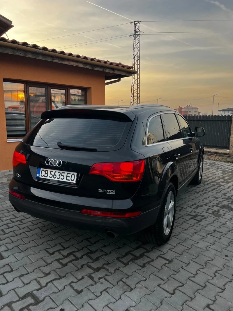 Audi Q7 3.0 TDI 6+ 1 Места на Пружини, снимка 3 - Автомобили и джипове - 53350367