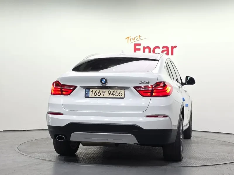 BMW X4 2.0d, снимка 4 - Автомобили и джипове - 54605272