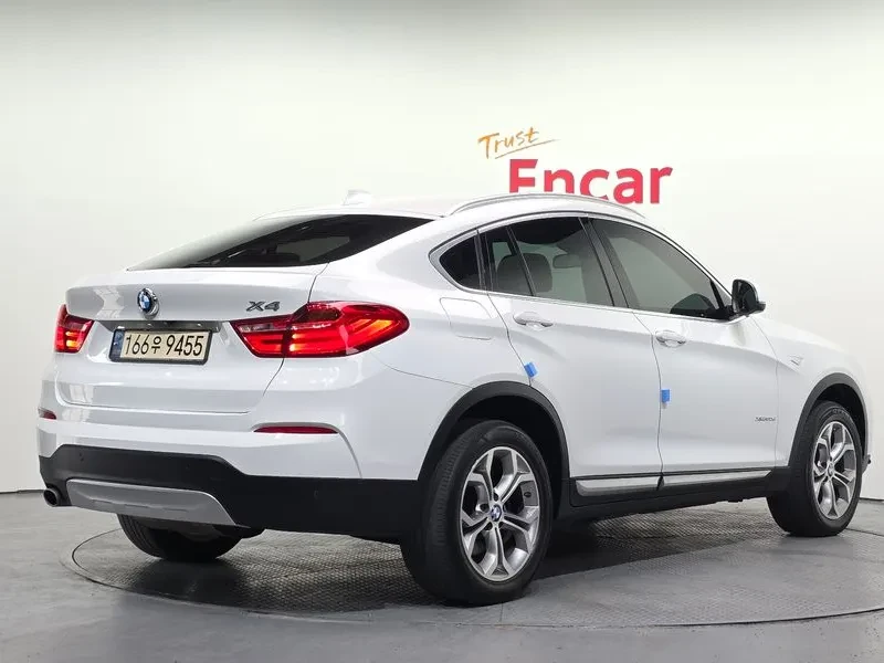 BMW X4 2.0d, снимка 2 - Автомобили и джипове - 54605272