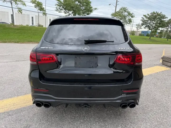 Mercedes-Benz GLC 43 AMG AMG Driver Package* Burmester* Обдухване* 360, снимка 5 - Автомобили и джипове - 56127284
