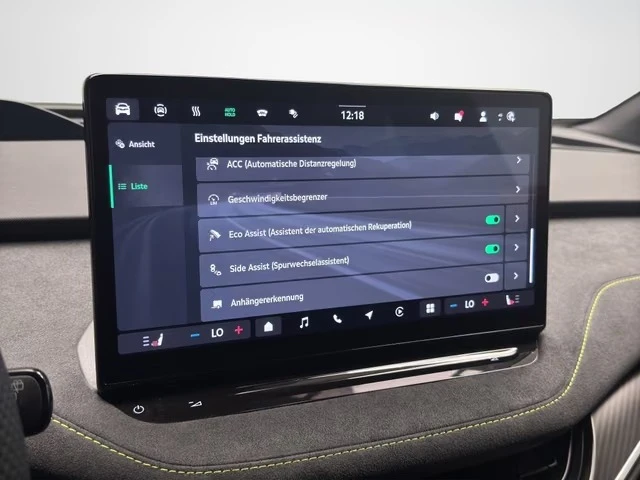 Skoda Elroq RS AWD HEAD-UP MATRIX 360-CAMERA FRONT-ASSIST, снимка 8 - Автомобили и джипове - 56215906