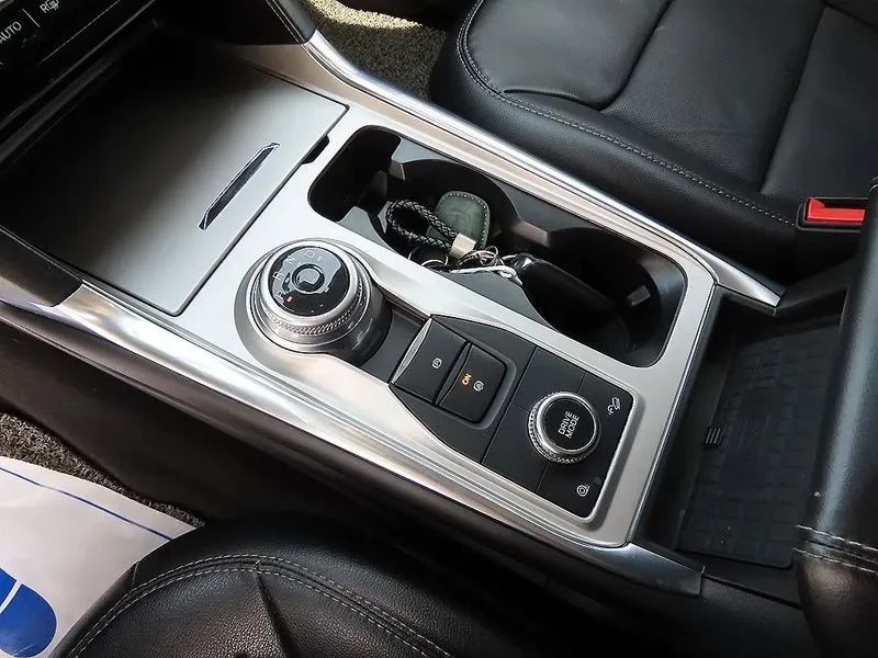 Ford Explorer 3.3 - САМО 30% АВАНС, снимка 11 - Автомобили и джипове - 56292865