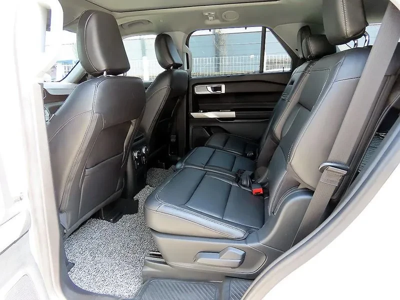 Ford Explorer 3.3 - САМО 30% АВАНС, снимка 6 - Автомобили и джипове - 56292865