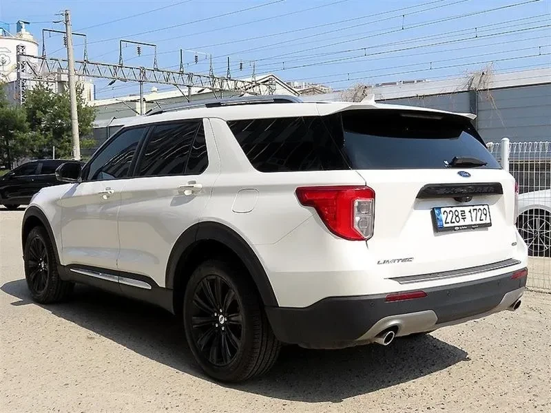 Ford Explorer 3.3 - САМО 30% АВАНС, снимка 3 - Автомобили и джипове - 56292865