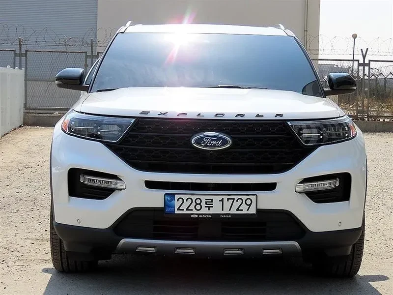 Ford Explorer 3.3 - САМО 30% АВАНС