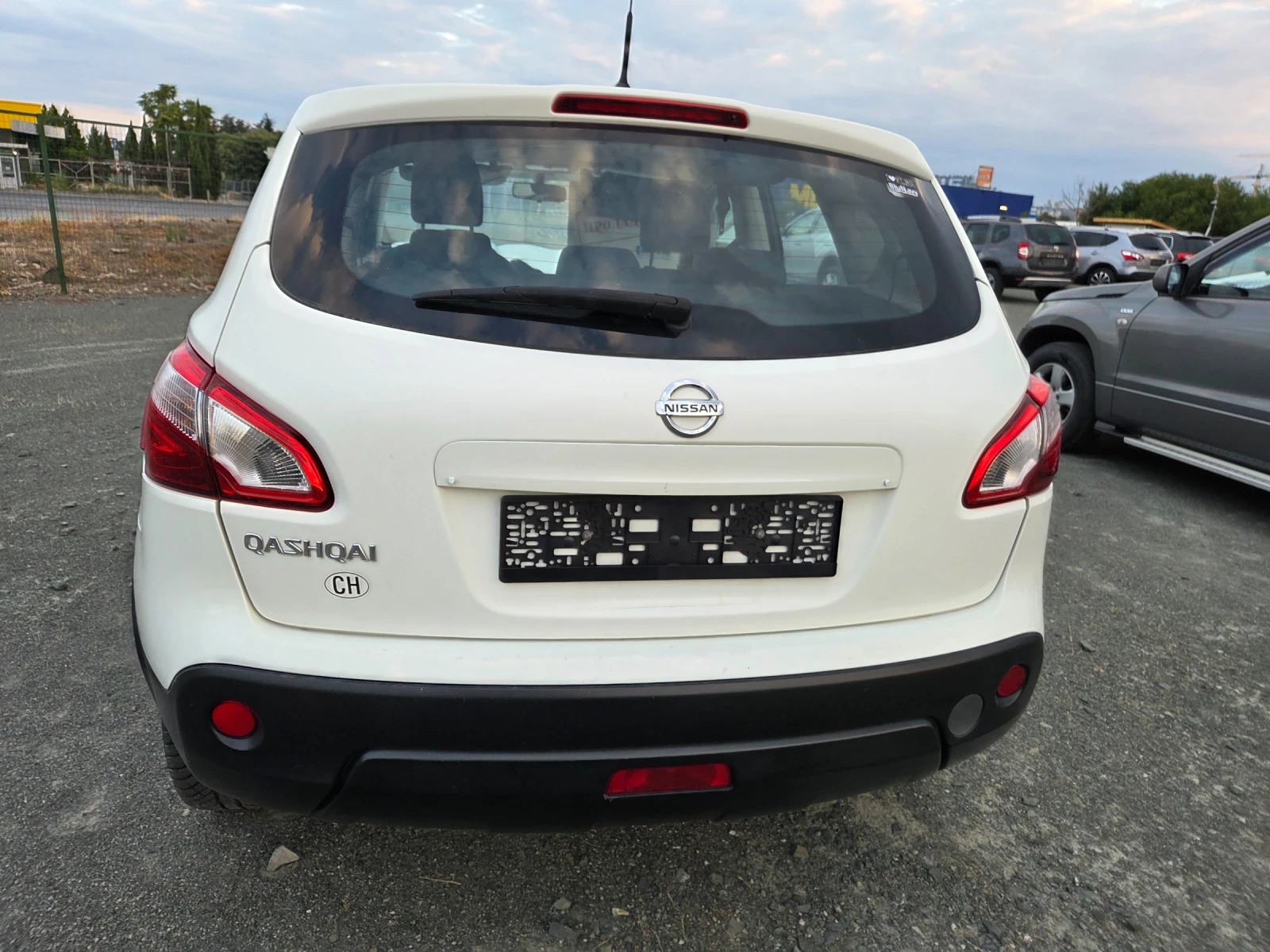 Nissan Qashqai 1, 6i117ksFACETEMPOMATШВЕЙЦАРИЯEU5B - изображение 5