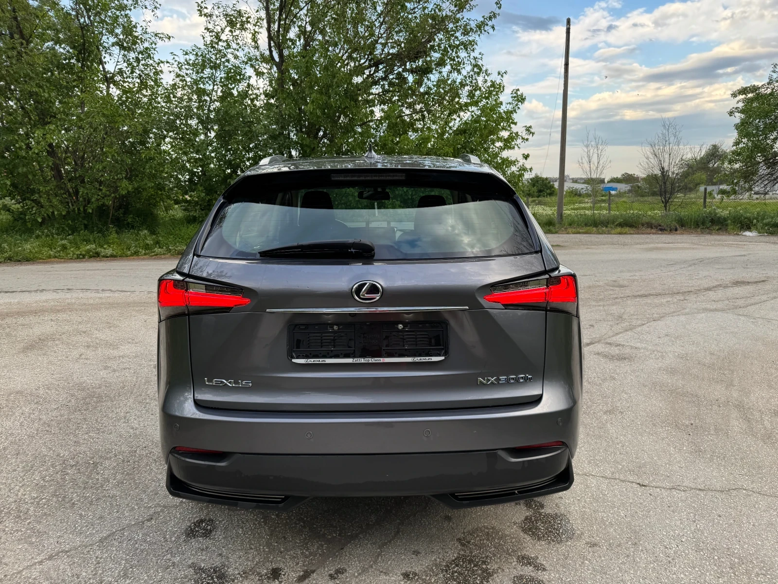 Lexus NX 300h 2.5H.4x4.171х.км.2-ключа.Distronic.Кейлес.Камера - изображение 4