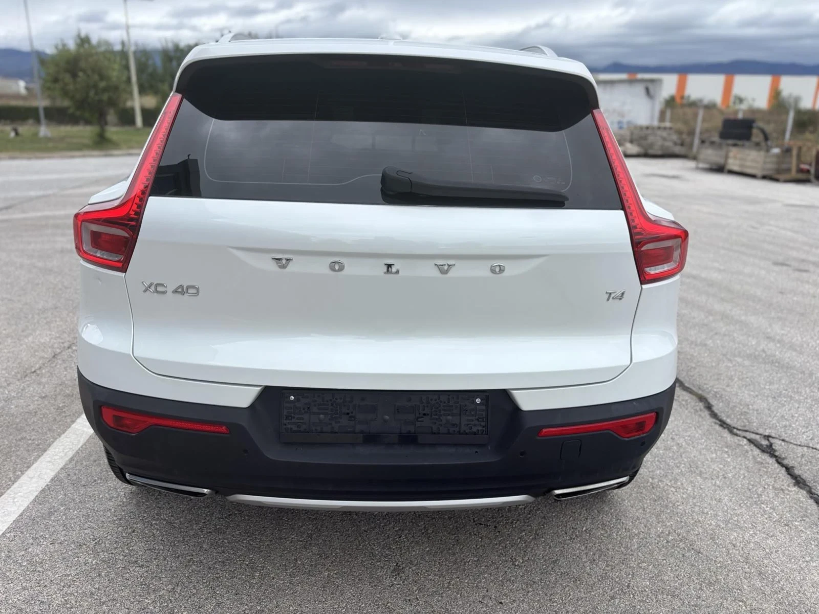 Volvo XC40 XC40, 2.0 AWD, T5, Inscription - изображение 6