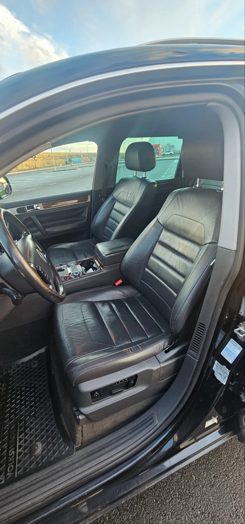 VW Touareg  - изображение 7