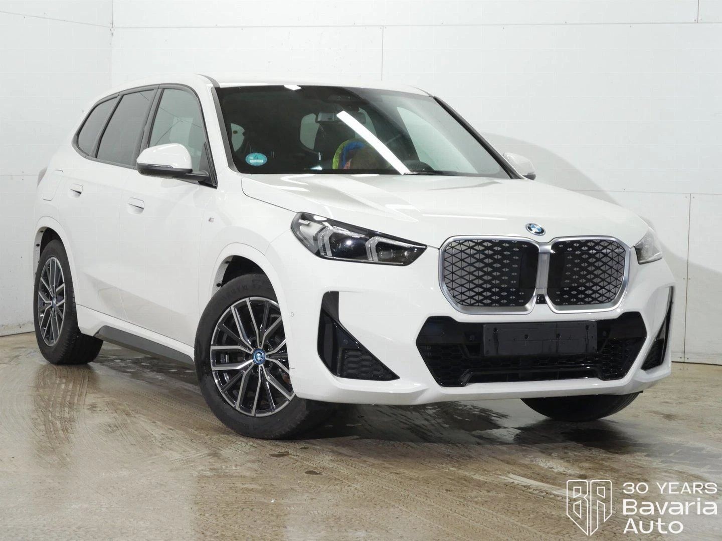 BMW iX1 30 xDrive M Sport Paket | Mobile.bg � ����������� 4