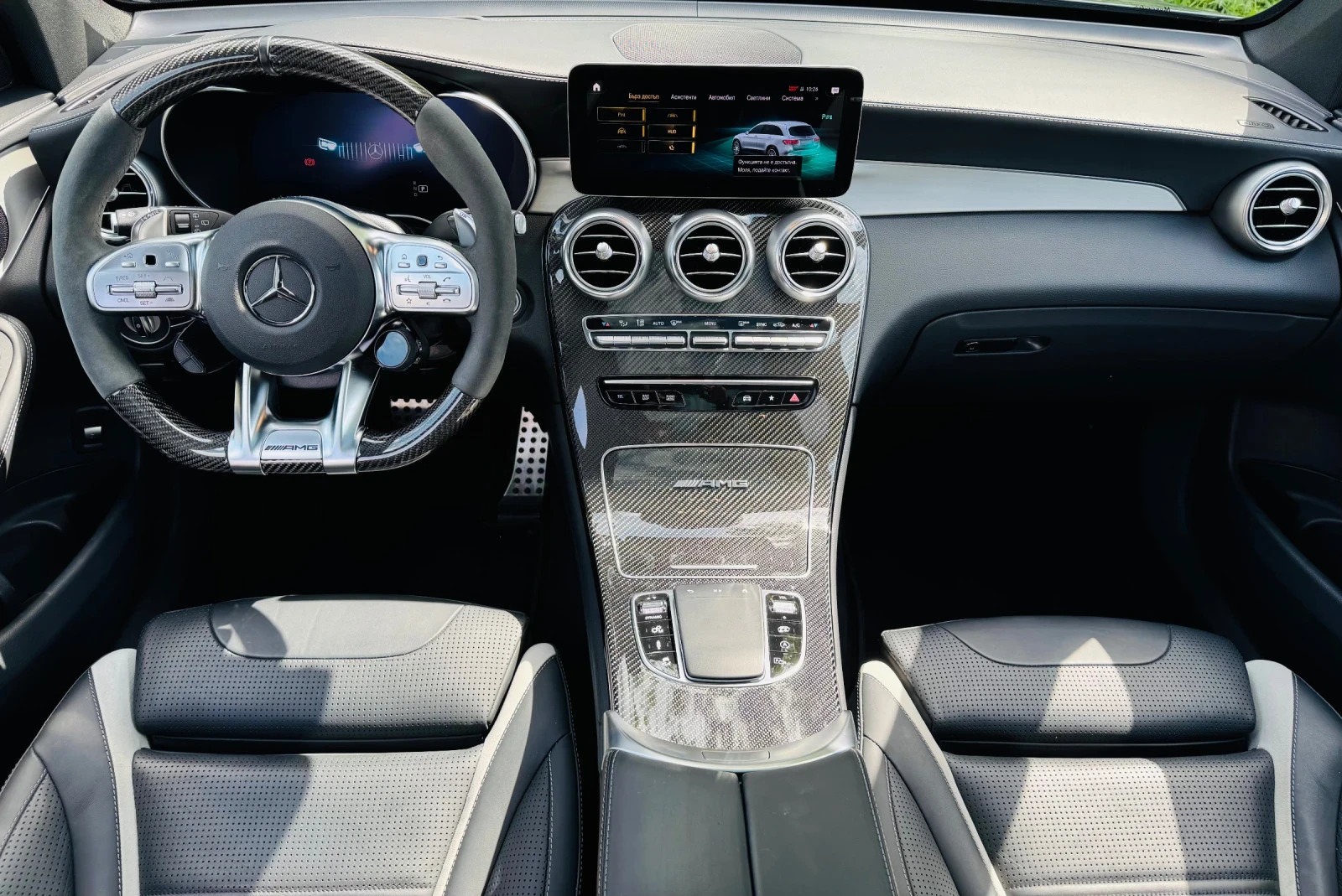 Mercedes-Benz GLC 63 AMG 4Matic+ V8, 37700 km, 1-ви собственик, снимка 12 - Автомобили и джипове - 54014656