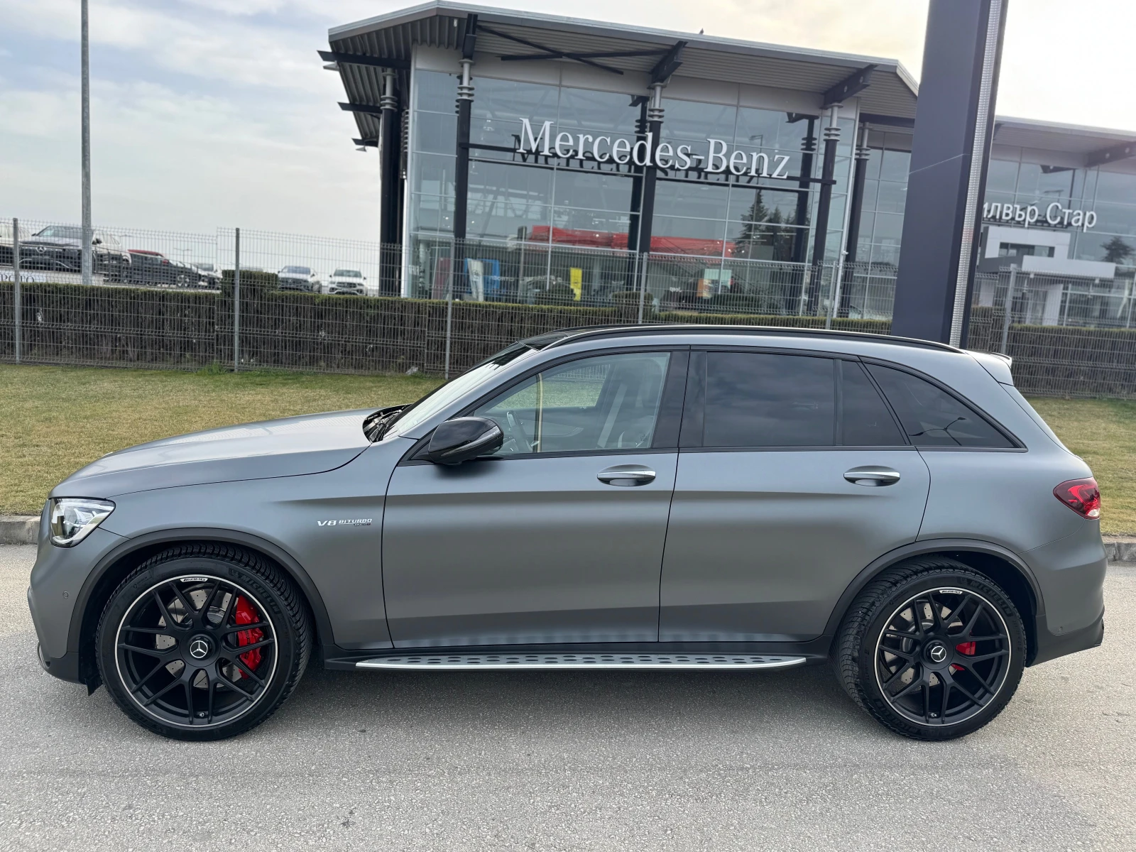 Mercedes-Benz GLC 63 AMG 4Matic+ V8, 37700 km, 1-ви собственик, снимка 7 - Автомобили и джипове - 54014656