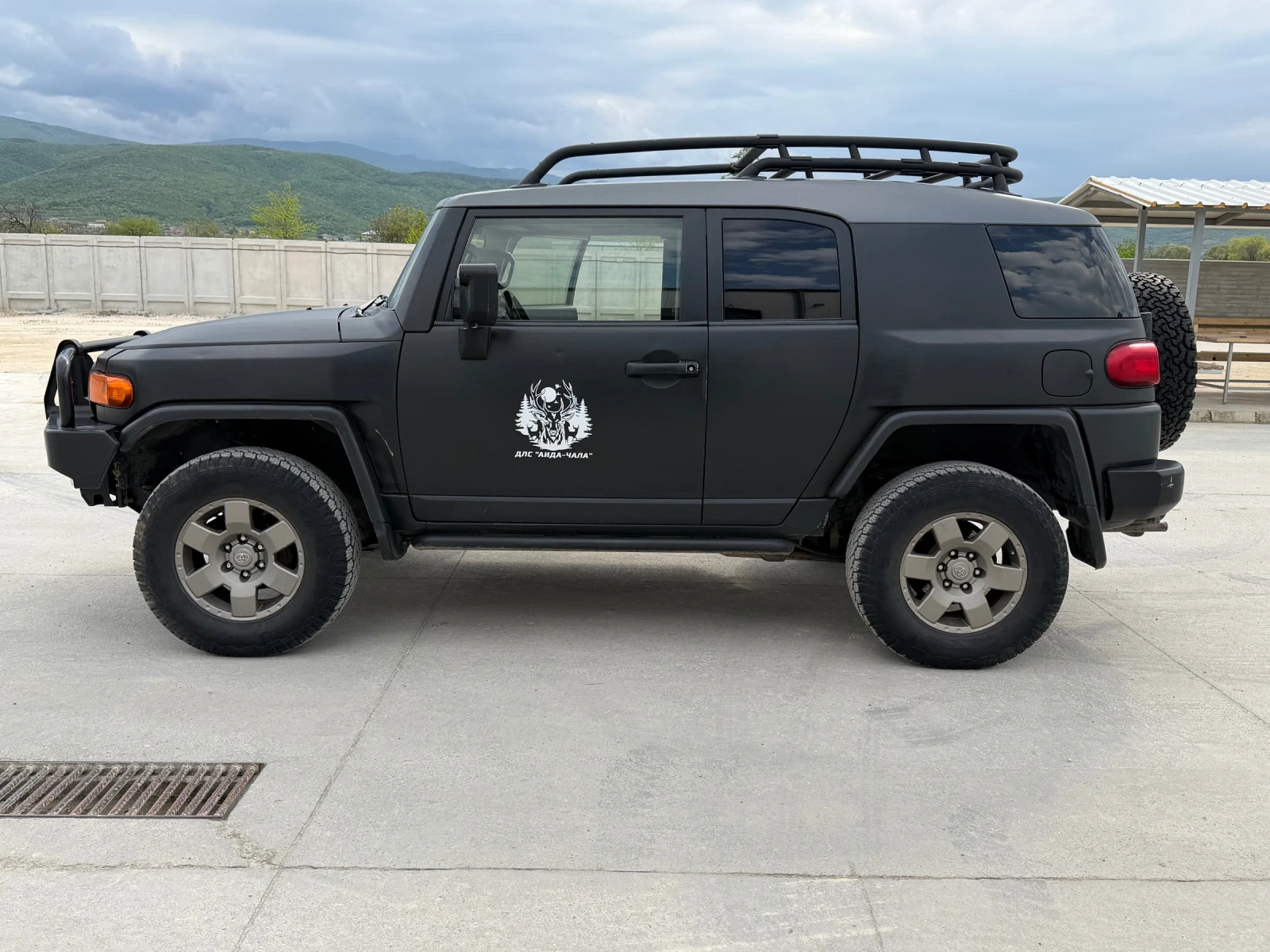 Toyota Fj cruiser 4x4 , LPG , Окачване , Лебедка, снимка 2 - Автомобили и джипове - 54362167