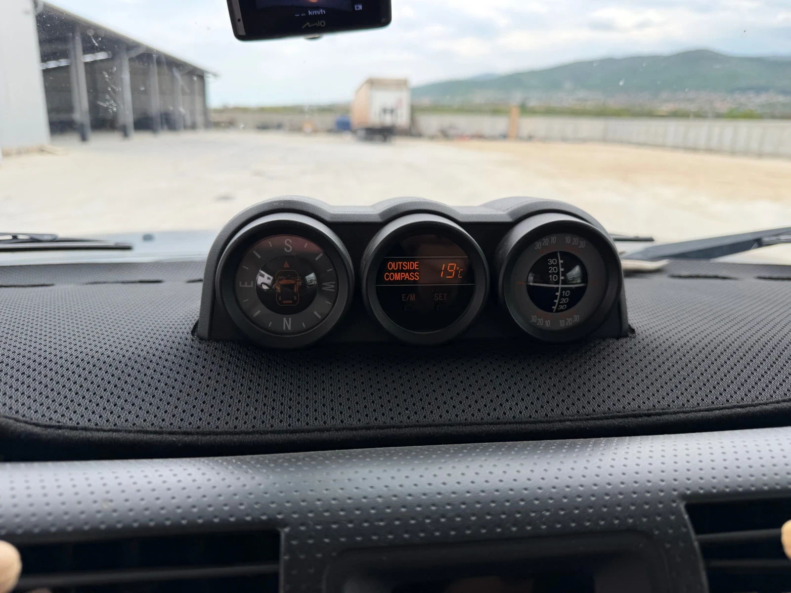 Toyota Fj cruiser 4x4 , LPG , Окачване , Лебедка, снимка 16 - Автомобили и джипове - 54362167