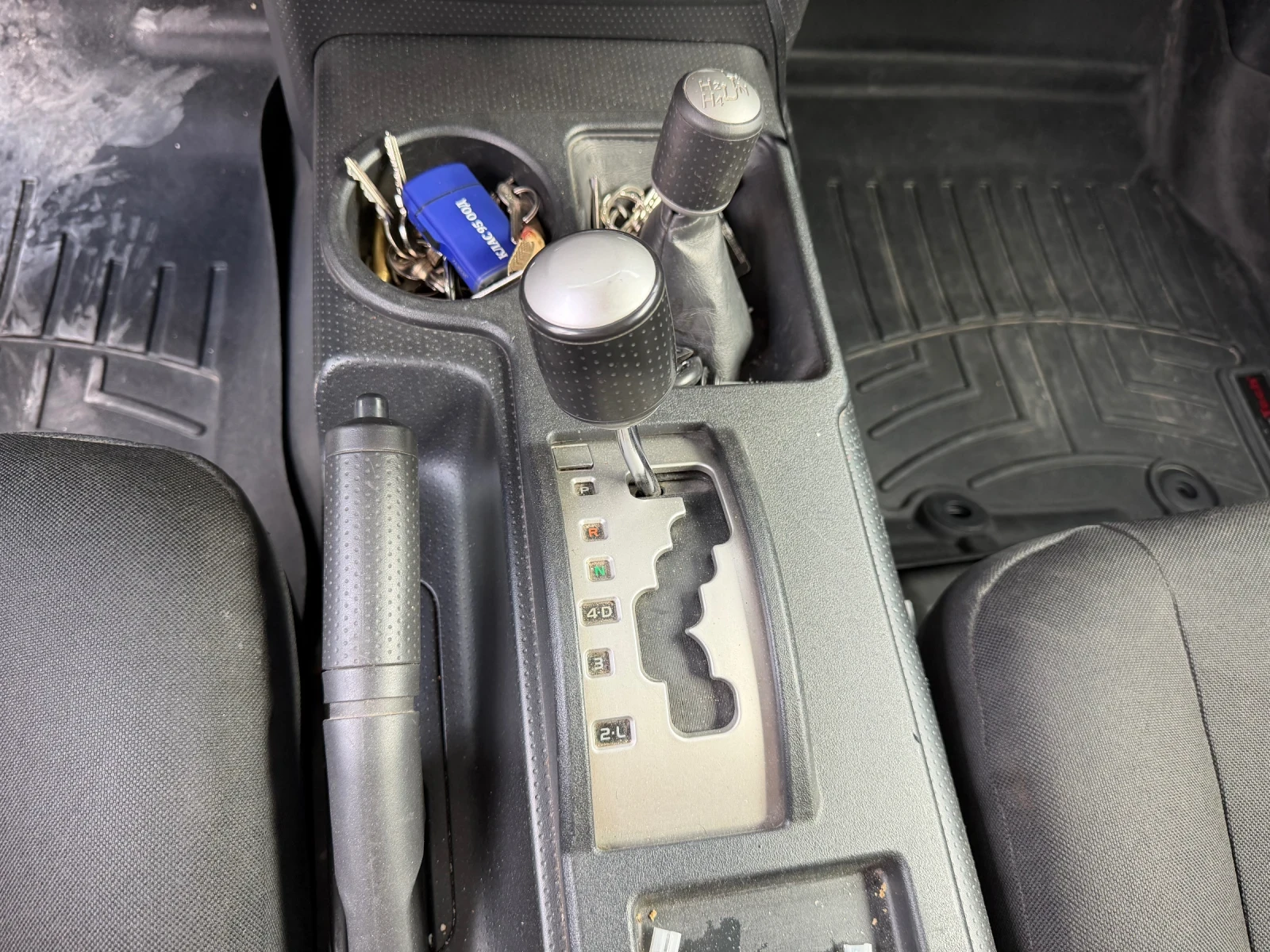 Toyota Fj cruiser 4x4 , LPG , Окачване , Лебедка, снимка 14 - Автомобили и джипове - 54362167