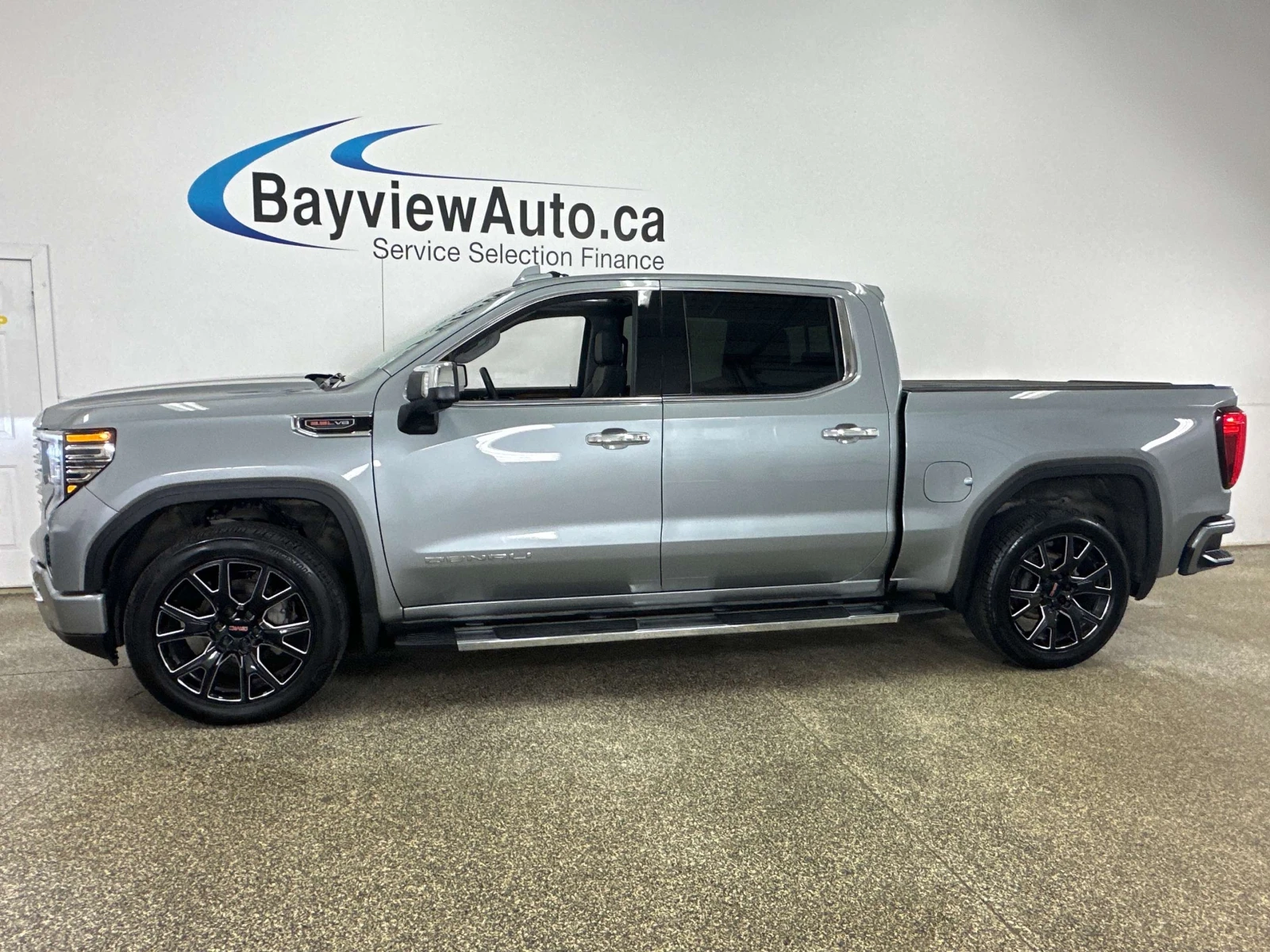 Gmc Sierra DENALI 6.2, ПЪЛНА СЕРВИЗНА ИСТОРИЯ, ЦЕНА ДО БГ, снимка 3 - Автомобили и джипове - 54988398