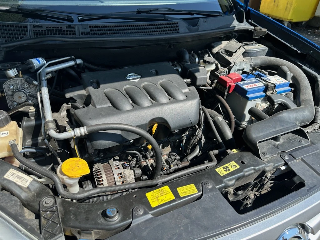 Nissan Qashqai + 2  4x4 2.0i  GAZ  , снимка 6 - Автомобили и джипове - 55316592