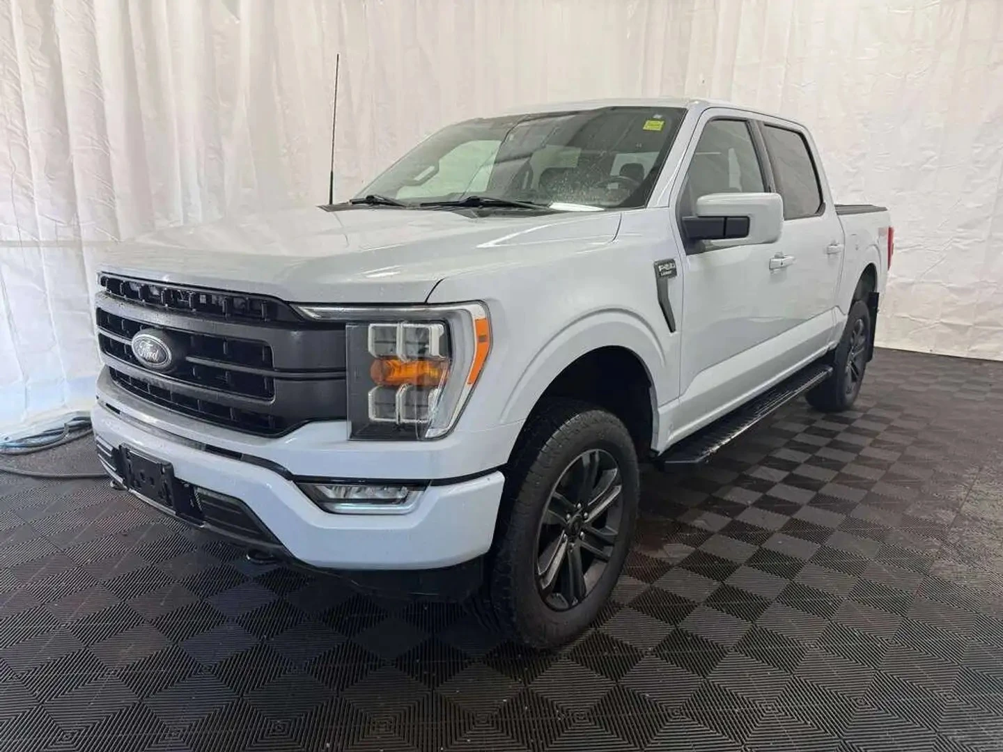 Ford F150 LARIAT SPORT FX4 ЦЕНА ДО БЪЛГАРИЯ АВТОКРЕДИТ, снимка 3 - Автомобили и джипове - 55931492