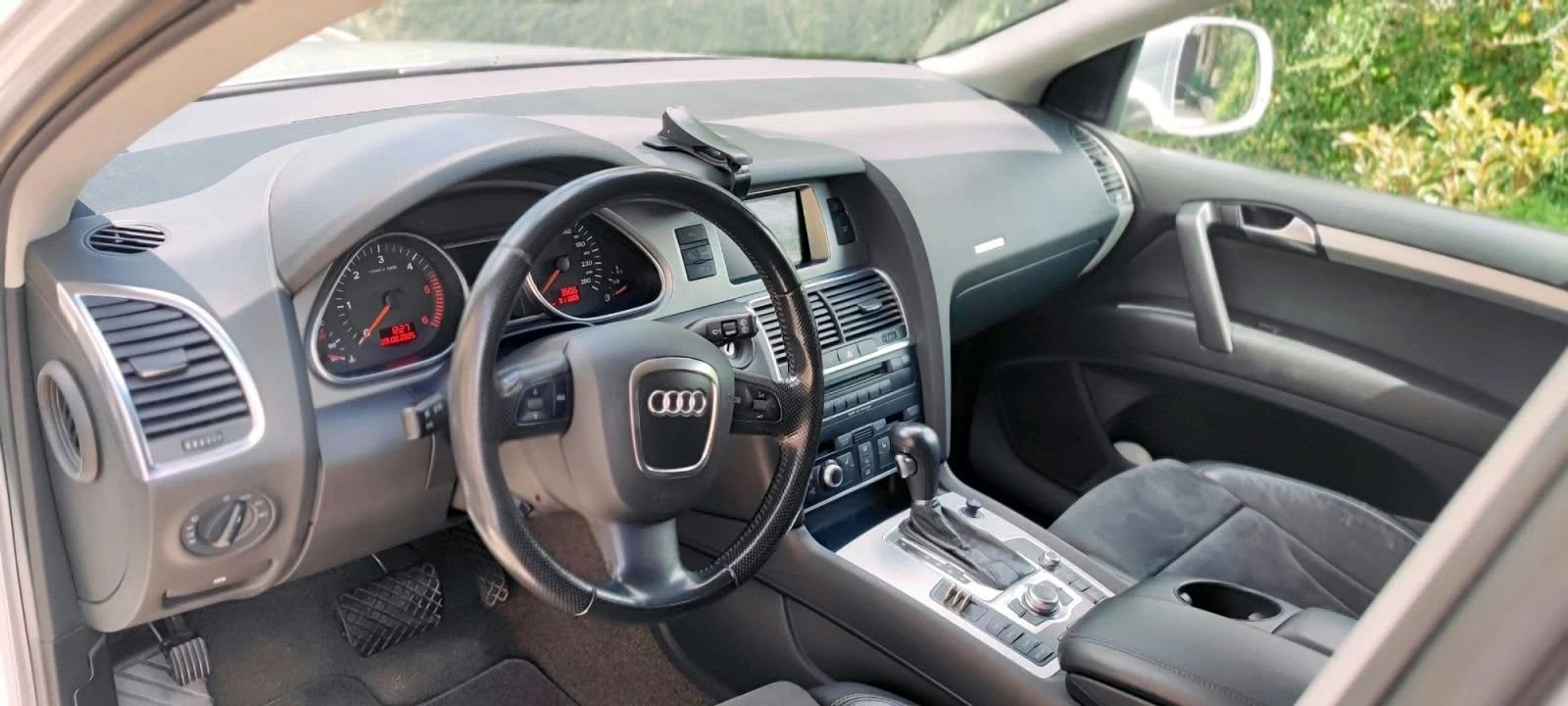 Audi Q7, снимка 10 - Автомобили и джипове - 56334020