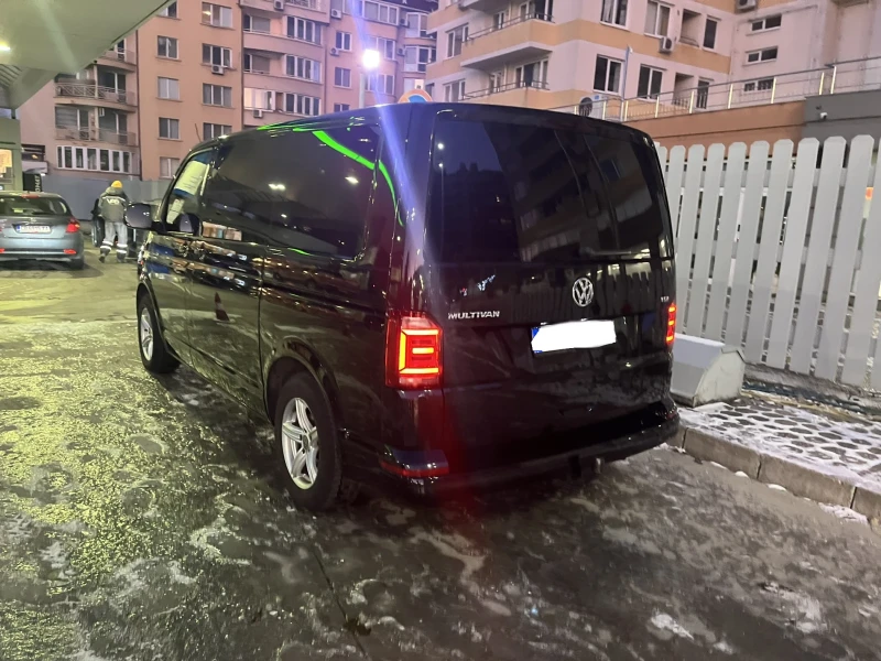 VW Multivan Т6 Bulli Higline 2.0 tdi 150 к.с., снимка 4 - Бусове и автобуси - 48090600