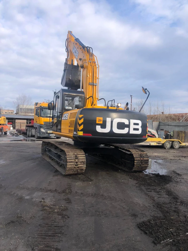 Багер JCB 225, снимка 4 - Индустриална техника - 42541496