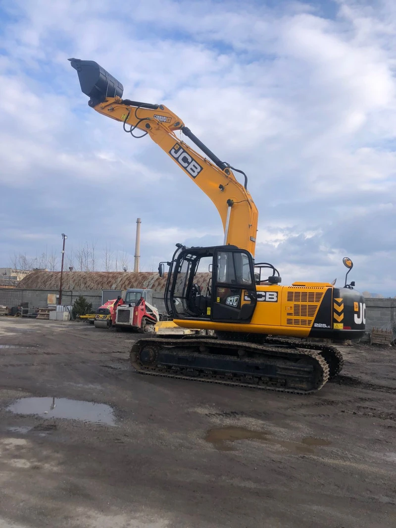 Багер JCB 225, снимка 8 - Индустриална техника - 42541496