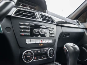 Mercedes-Benz C 300 * 4matic 3.5 V6 * Фиксирана цена до БГ * 119k km! , снимка 16