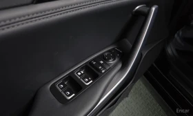 Kia Stinger 2.0* TURBO* ОБДУХВАНЕ* ХЕДЪП* КАМЕРА* КЕЙЛЕС* , снимка 7