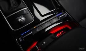 Kia Stinger 2.0* TURBO* ОБДУХВАНЕ* ХЕДЪП* КАМЕРА* КЕЙЛЕС* , снимка 14