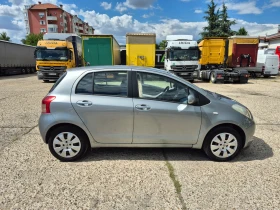 Toyota Yaris БЕНЗИН  /  150.000 КМ, снимка 5
