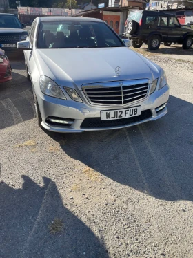Mercedes-Benz E 220, снимка 3