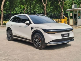 Zeekr 7X 100kWh Long Range RWD Smart Driving Edition | Auto.bg — изображение 4