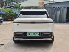 Zeekr 7X 100kWh Long Range RWD Smart Driving Edition | Auto.bg — изображение 7