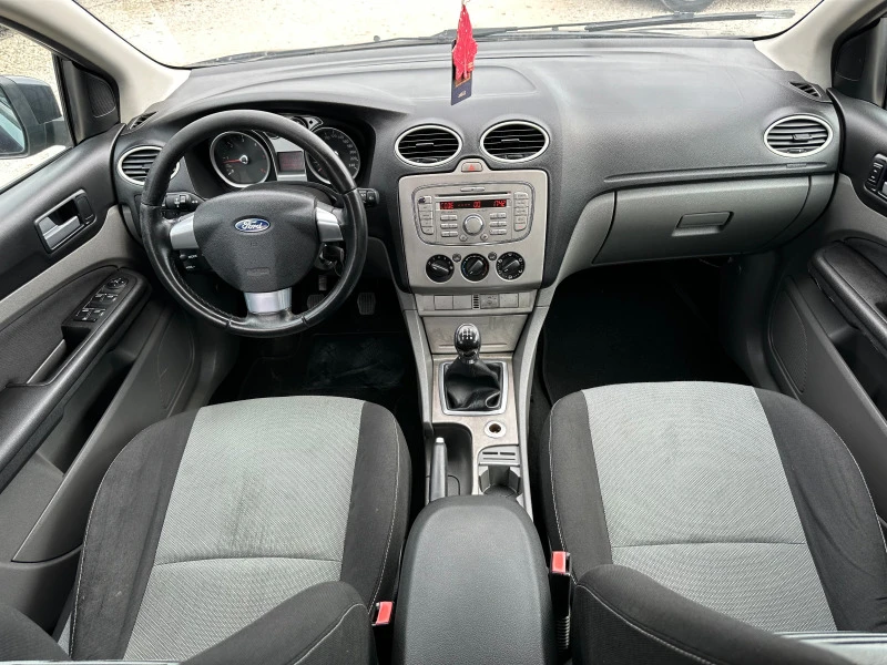 Ford Focus 1.6TDCI, снимка 11 - Автомобили и джипове - 42109352