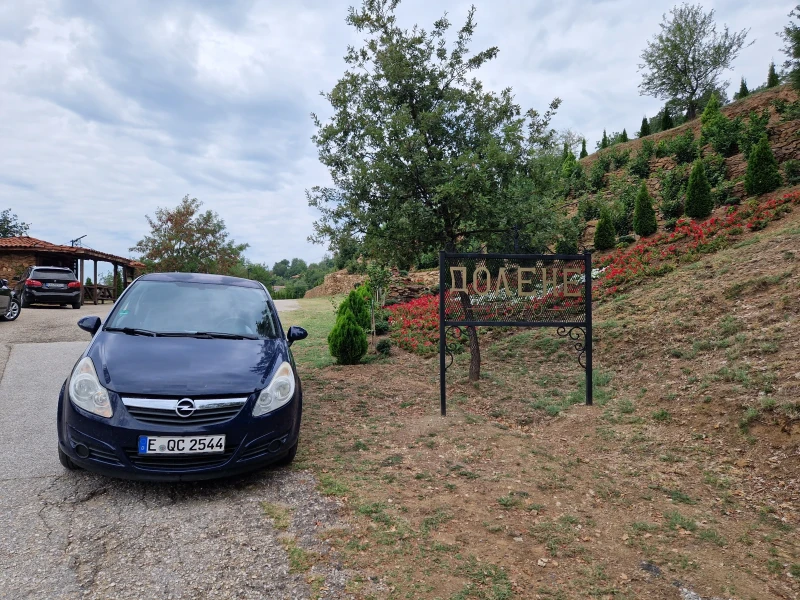 Opel Corsa D, снимка 12 - Автомобили и джипове - 48288806