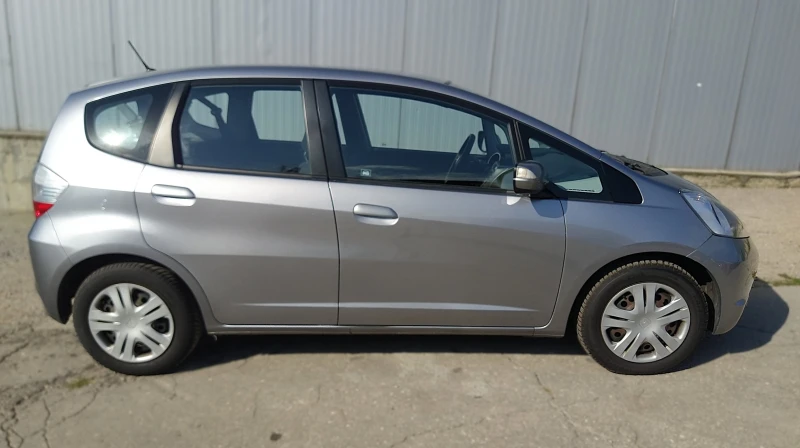 Honda Jazz 1.4 Автоматик, снимка 7 - Автомобили и джипове - 47975846