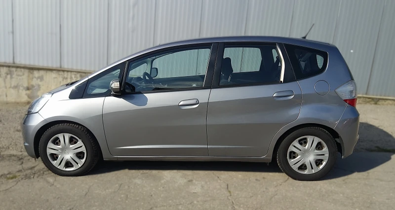 Honda Jazz 1.4 Автоматик, снимка 8 - Автомобили и джипове - 47975846