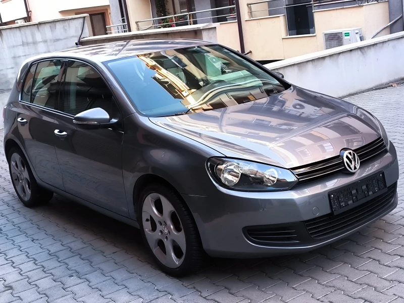 VW Golf 1.6 TDI Navi, снимка 3 - Автомобили и джипове - 48284430